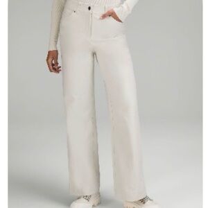 Lululemon city sleek 5 pocket high-rise wide leg pant light utilitech